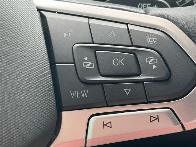 Photo of 2024 Deep Black Pearl Volkswagen Atlas Cross Sport