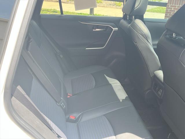 Photo of 2024 Ice Cap Toyota RAV4 Hybrid