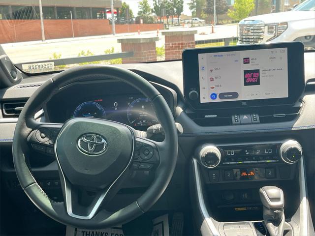 Photo of 2024 Ice Cap Toyota RAV4 Hybrid