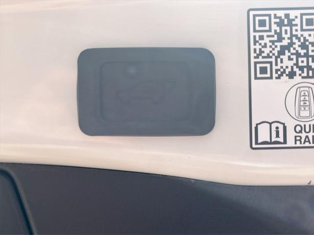 Photo of 2024 Ice Cap Toyota RAV4 Hybrid
