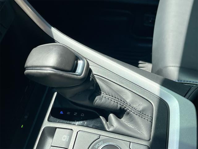 Photo of 2024 Ice Cap Toyota RAV4 Hybrid