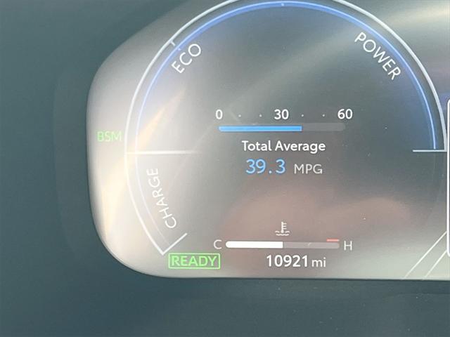 Photo of 2024 Ice Cap Toyota RAV4 Hybrid