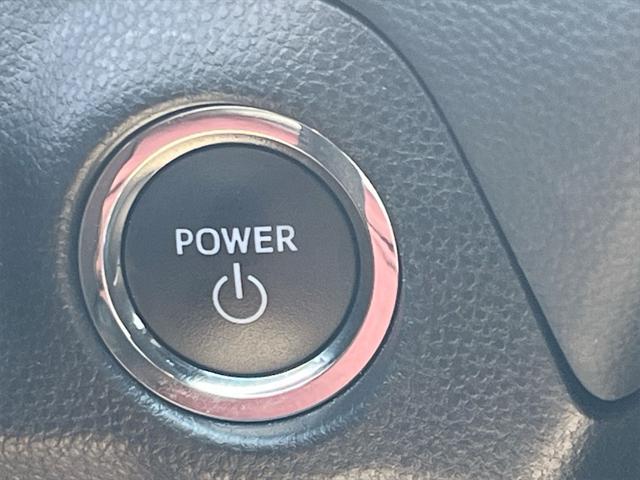 Photo of 2024 Ice Cap Toyota RAV4 Hybrid