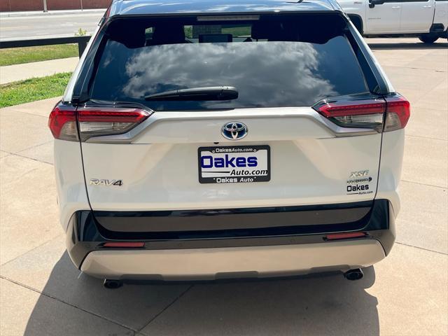 Photo of 2024 Ice Cap Toyota RAV4 Hybrid