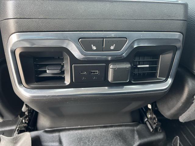 Photo of 2021 Pacific Blue Metallic GMC Sierra 1500