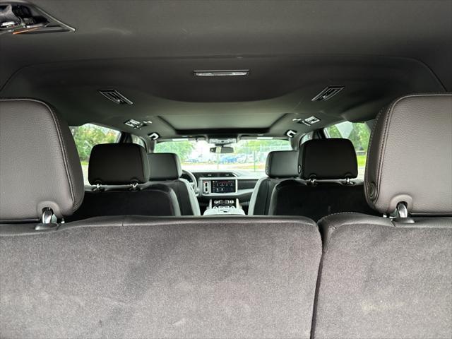 Photo of 2024 Sterling Metallic GMC Yukon XL