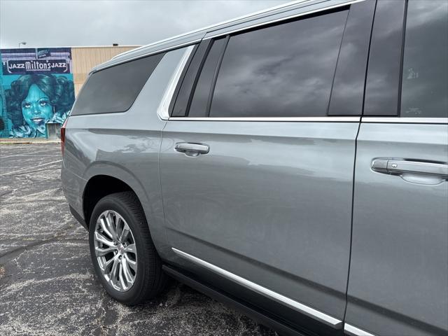 Photo of 2024 Sterling Metallic GMC Yukon XL