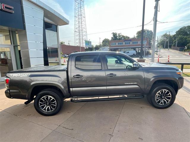 Photo of 2022 Gray Toyota Tacoma