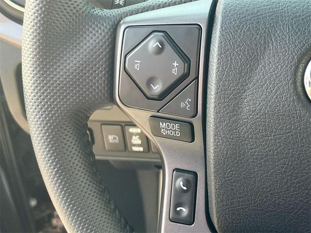 Photo of 2022 Gray Toyota Tacoma