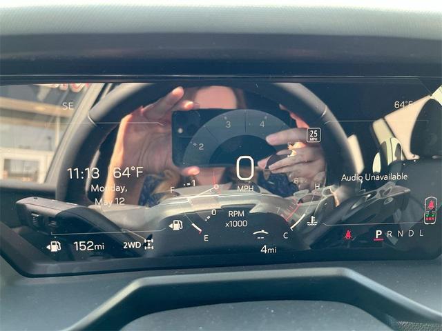 Photo of 2025 Summit White GMC Acadia