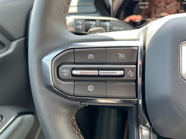 Photo of 2025 Summit White GMC Acadia