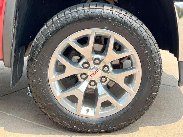 Photo of 2018 Red Quartz Tintcoat GMC Sierra 1500