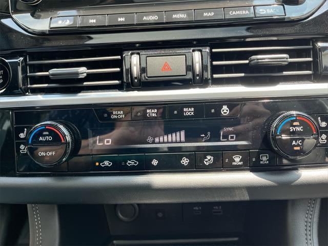 Photo of 2025 Super Black Nissan Pathfinder