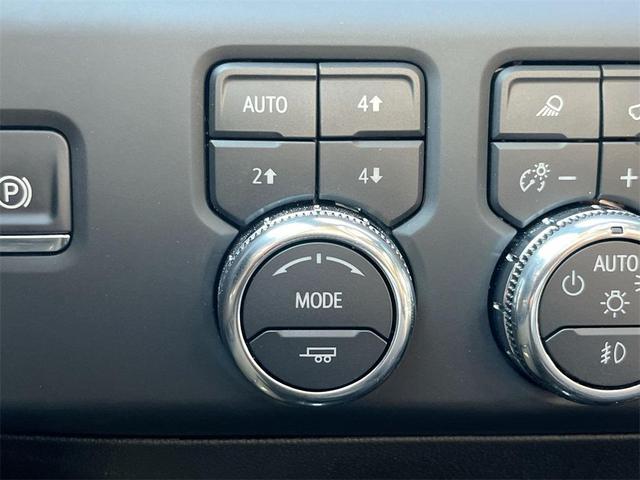 Photo of 2025 Onyx Black GMC Sierra 1500
