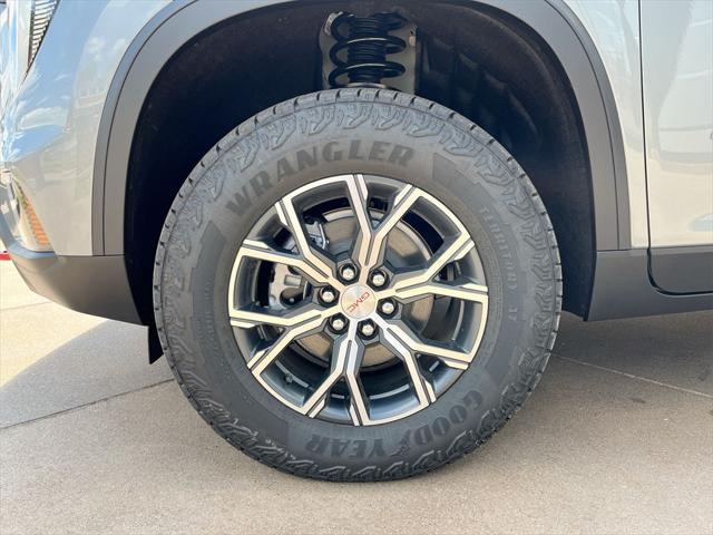 Photo of 2025 Sterling Metallic GMC Acadia