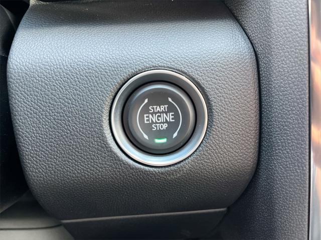 Photo of 2025 Sterling Metallic GMC Acadia