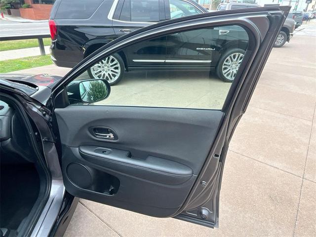 Photo of 2021 Modern Steel Metallic Honda HR-V