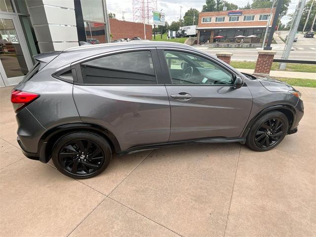 Photo of 2021 Modern Steel Metallic Honda HR-V