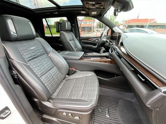 Photo of 2022 Crystal White Tricoat Cadillac Escalade