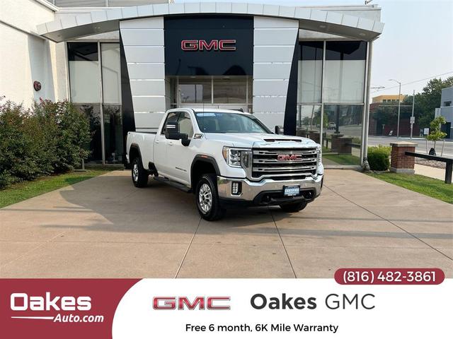 Photo of 2023 Summit White GMC Sierra 2500