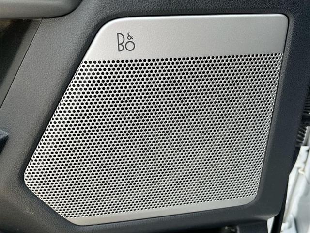 Photo of 2024 Oxford White Ford F-250