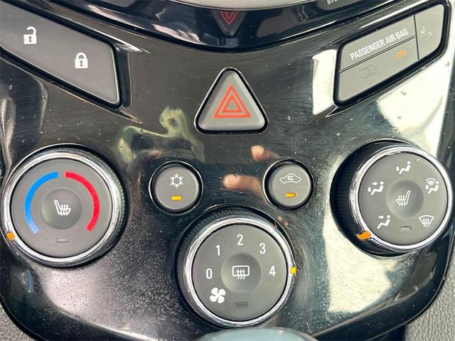 Photo of 2020 Kinetic Blue Metallic Chevrolet Sonic