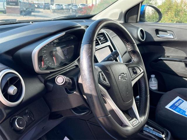 Photo of 2020 Kinetic Blue Metallic Chevrolet Sonic