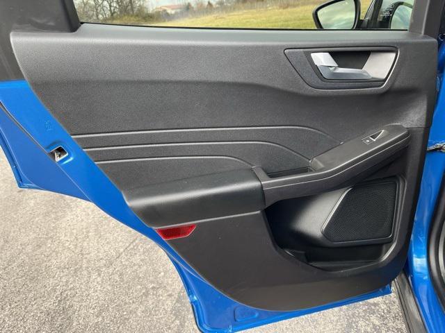 Photo of 2021 Blue Ford Escape