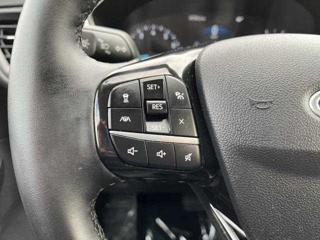 Photo of 2021 Blue Ford Escape