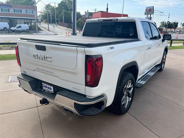 Photo of 2020 Summit White GMC Sierra 1500