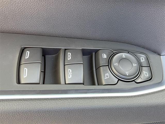 Photo of 2026 Summit White GMC Sierra 1500