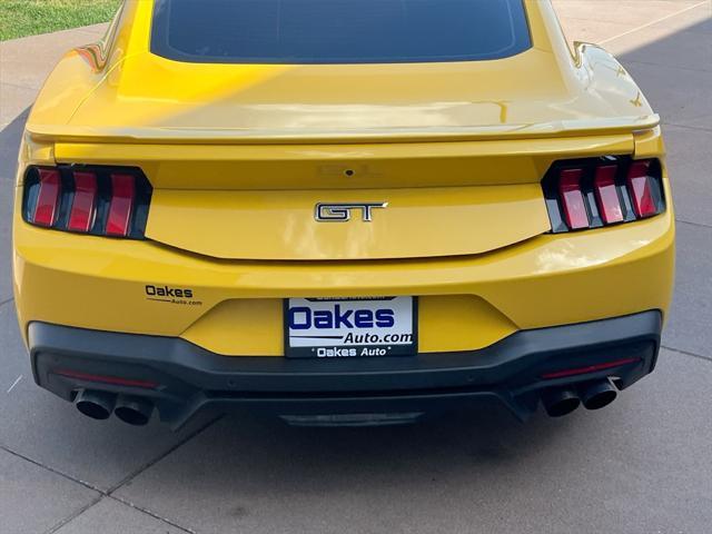 Photo of 2024 Yellow Splash Metallic Tri-coat Ford Mustang