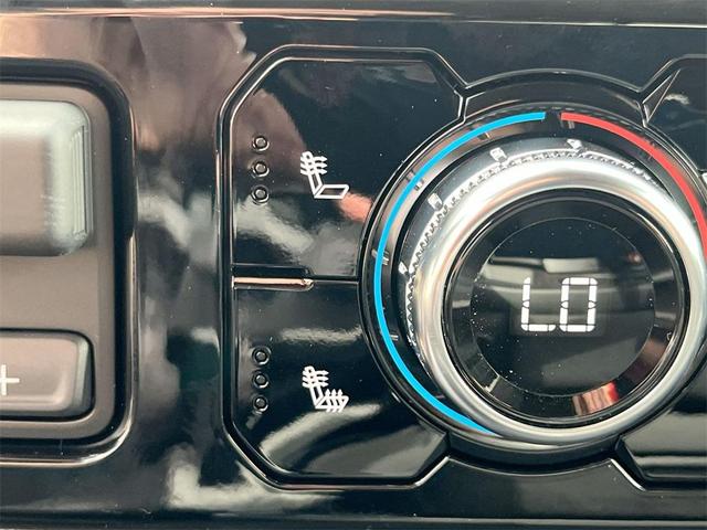 Photo of 2025 Onyx Black GMC Sierra 1500