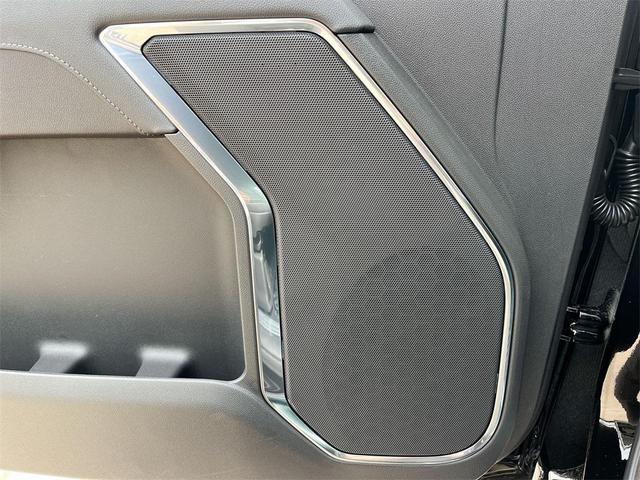 Photo of 2025 Onyx Black GMC Sierra 1500