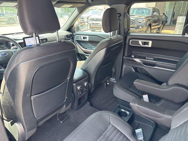 Photo of 2020 Iconic Silver Metallic Ford Explorer