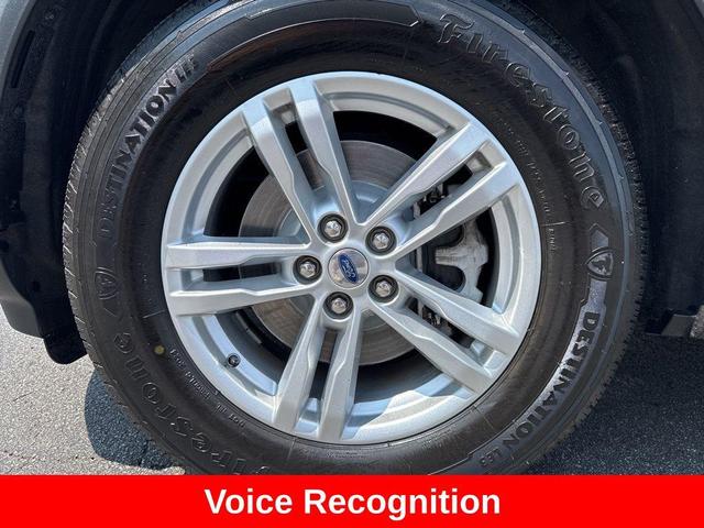 Photo of 2020 Iconic Silver Metallic Ford Explorer