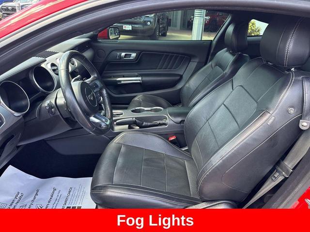 Photo of 2021 Race Red Ford Mustang