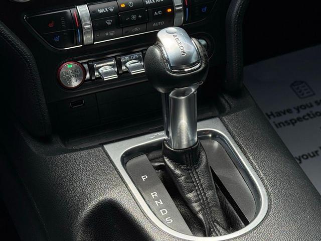 Photo of 2021 Race Red Ford Mustang
