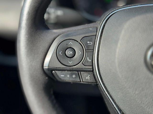 Photo of 2022 Midnight Black Metallic Toyota RAV4
