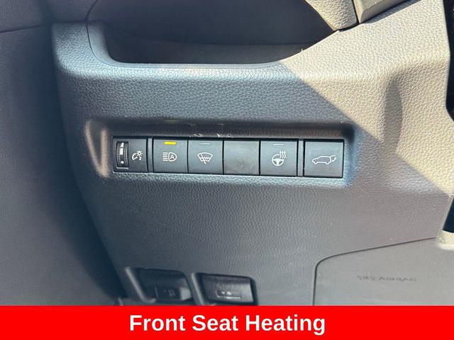 Photo of 2022 Midnight Black Metallic Toyota RAV4
