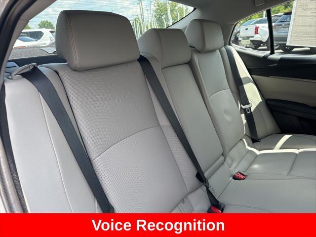 Photo of 2025 Wind Chill Pearl Toyota Camry