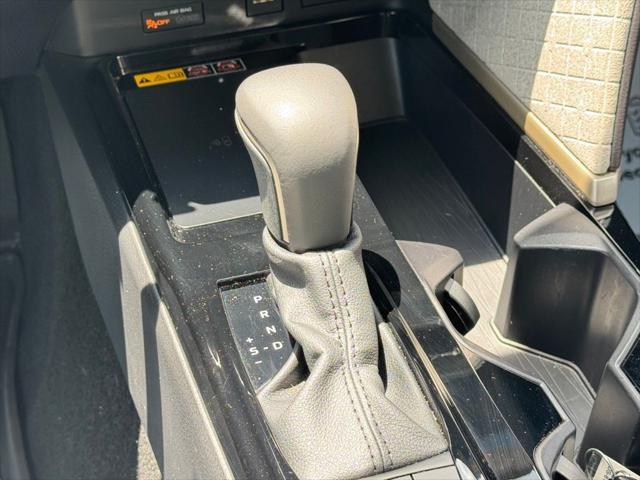 Photo of 2025 Wind Chill Pearl Toyota Camry