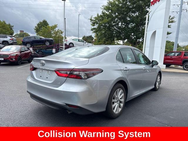 Photo of 2022 Celestial Silver Metallic Toyota Camry