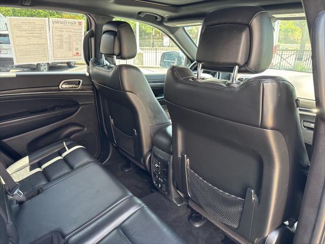 Photo of 2020 Pacific Blue Clearcoat Jeep Grand Cherokee