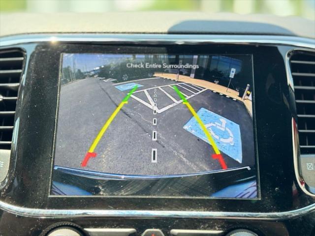 Photo of 2020 Pacific Blue Clearcoat Jeep Grand Cherokee