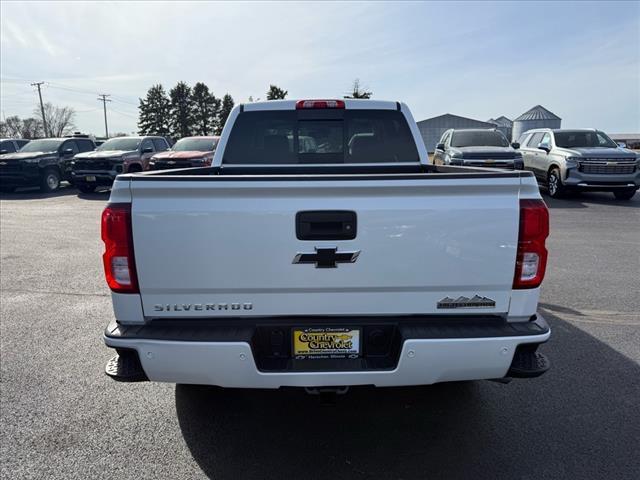 Photo of 2018 Iridescent Pearl Tricoat Chevrolet Silverado 1500