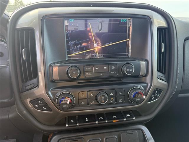 Photo of 2018 Iridescent Pearl Tricoat Chevrolet Silverado 1500