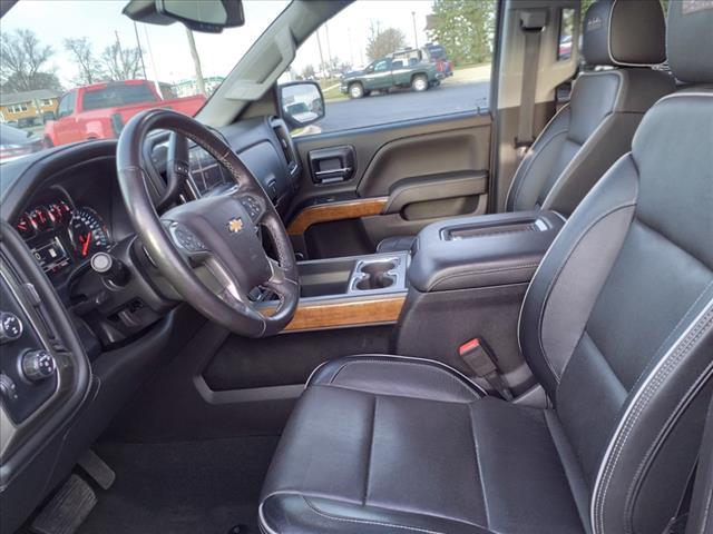 Photo of 2018 Iridescent Pearl Tricoat Chevrolet Silverado 1500
