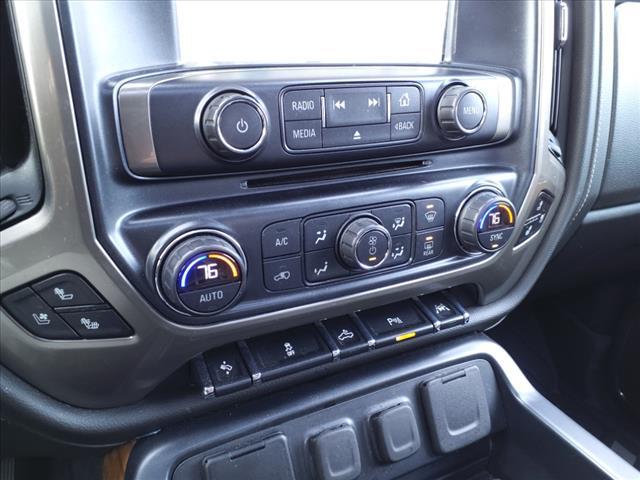 Photo of 2018 Iridescent Pearl Tricoat Chevrolet Silverado 1500