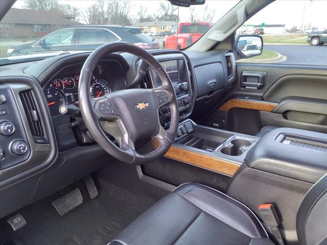 Photo of 2018 Iridescent Pearl Tricoat Chevrolet Silverado 1500